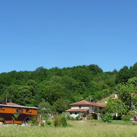 Pres De Sedeilhac Avec Jardin Et Terrasse Feriehus *