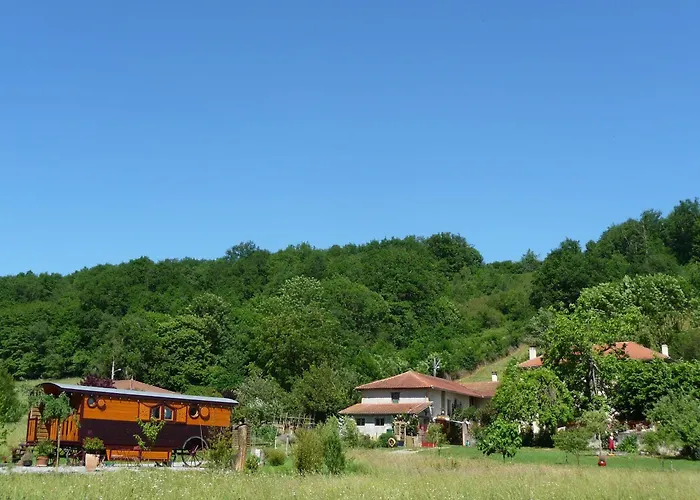 Pres De Sedeilhac Avec Jardin Et Terrasse 度假居 *